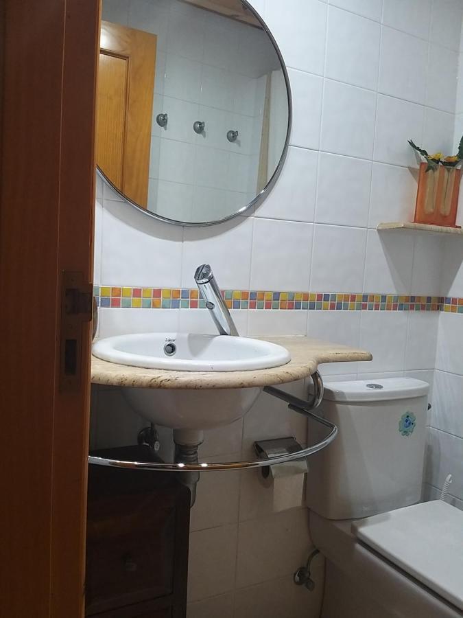 Apartamento Con Pequeno Jardin En El Centro Ферол Екстериор снимка